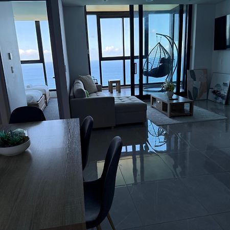 Surfers Paradise New Beachfront Apartments Гоулд Коуст Екстериор снимка