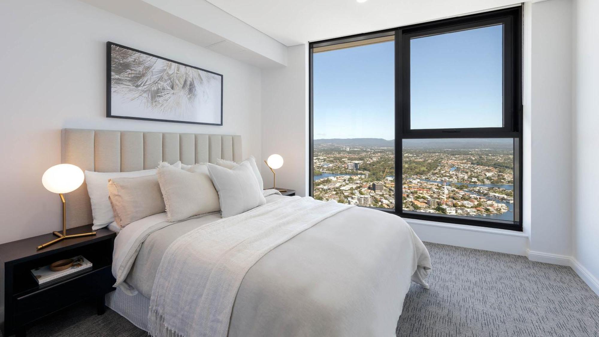 Surfers Paradise New Beachfront Apartments Гоулд Коуст Екстериор снимка