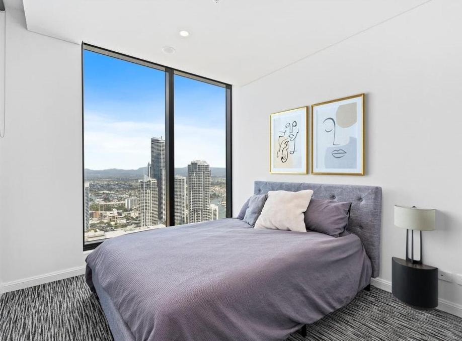 Surfers Paradise New Beachfront Apartments Гоулд Коуст Екстериор снимка