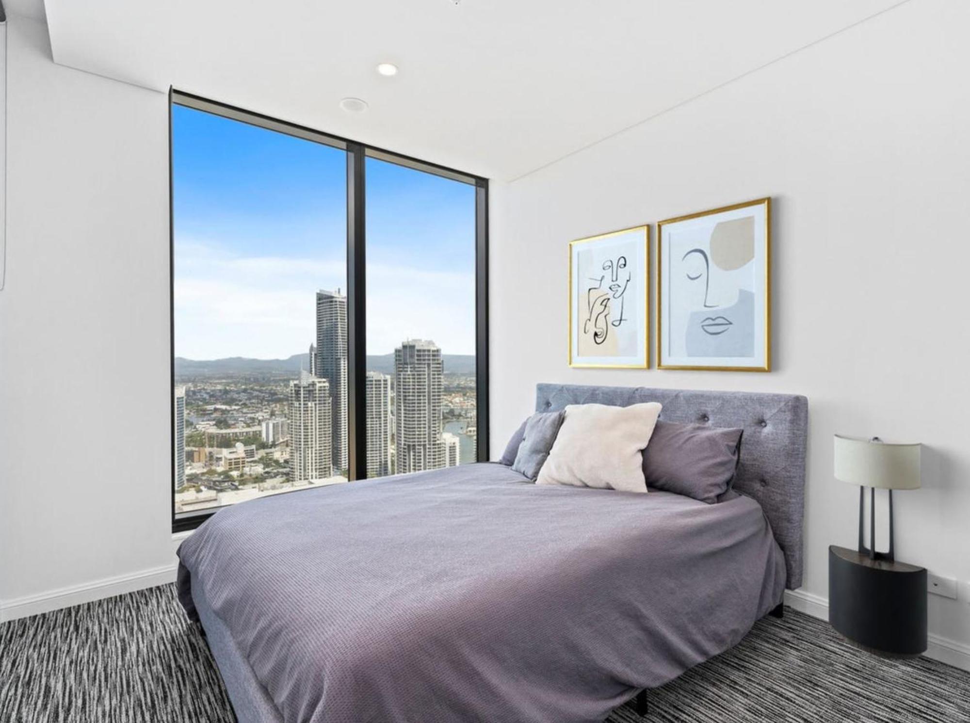 Surfers Paradise New Beachfront Apartments Гоулд Коуст Екстериор снимка